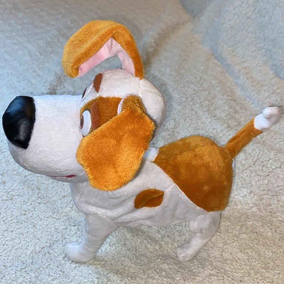 Max the dog from Secret Life of Pets standing animal character toy - Picture 3 of 9